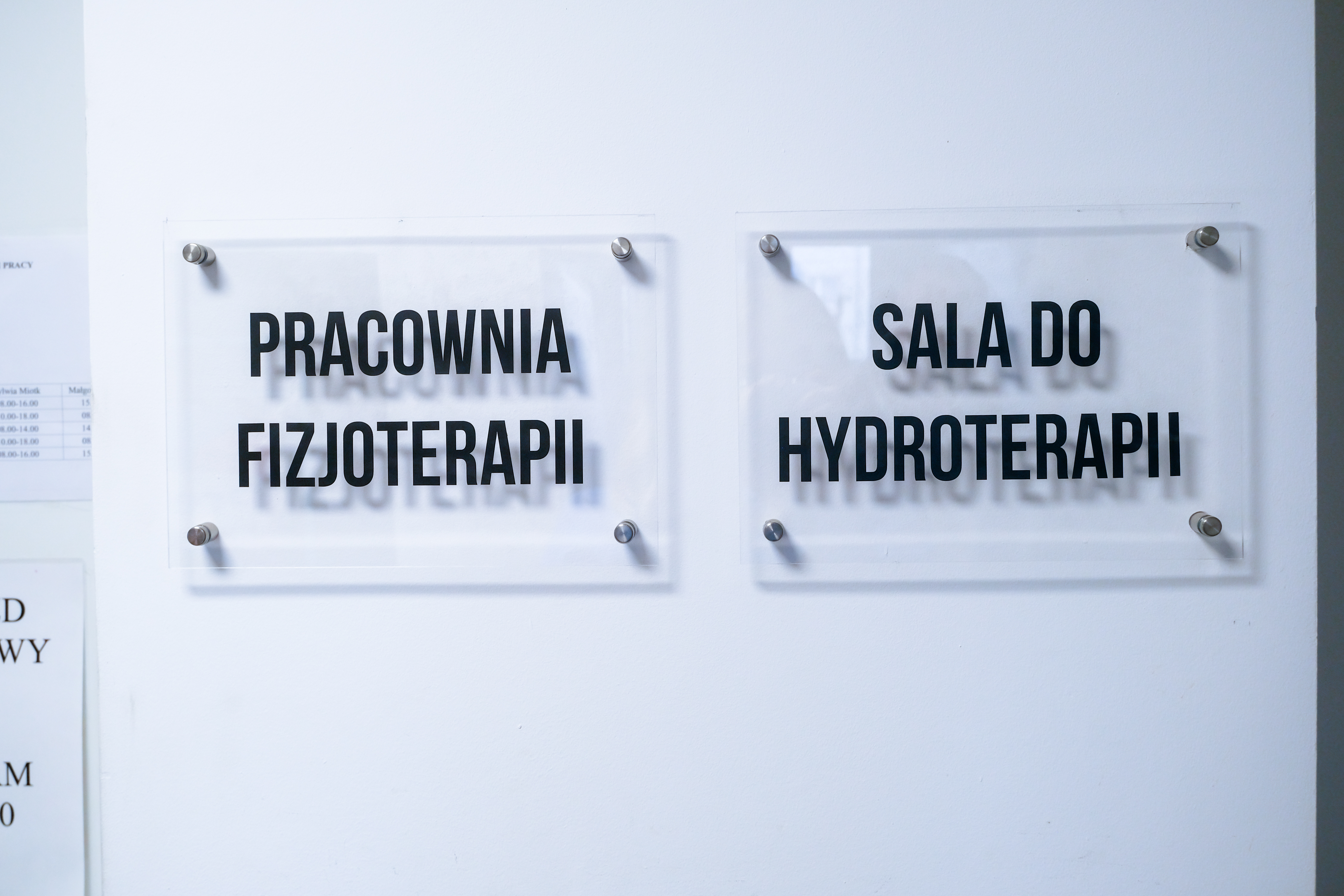 Korytarz z boksami zabiegowymi
